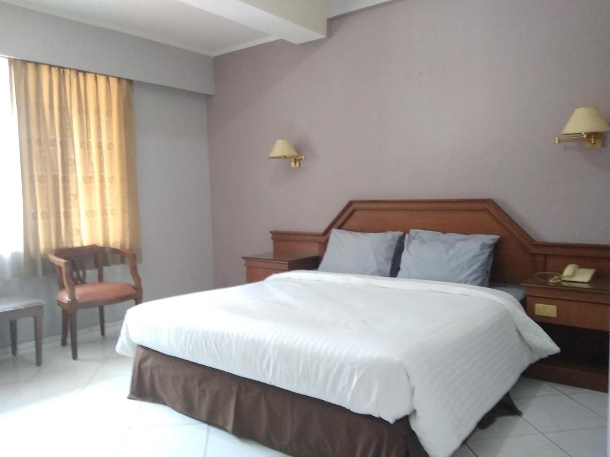 K-Style Eco Hotel Jakarta Kültér fotó